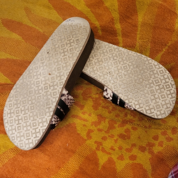 Tory Burch Black and Silver Slide Sandals - Picture 9 of 9